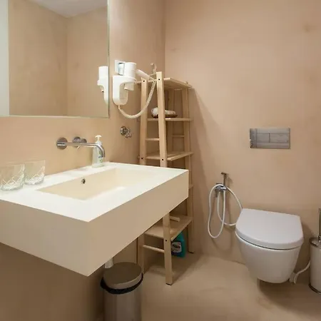 Chiado Luxury Studio Apartment