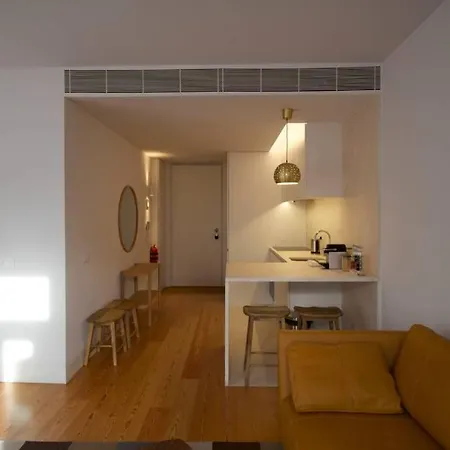 Chiado Luxury Studio * Lisbon